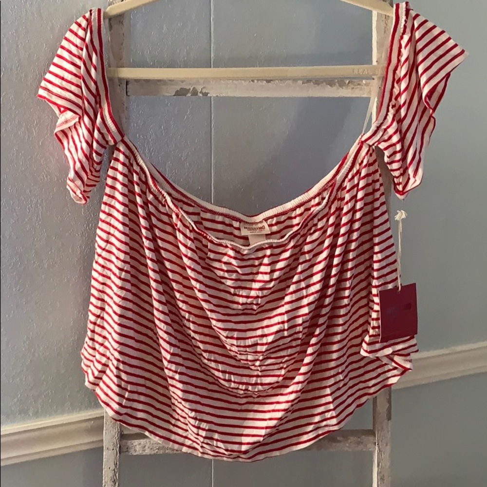 Mossimo top
